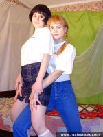 Russian teen lesbians with double dildo