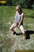 Pissing teen blonge outdoor