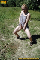 Pissing teen blonge outdoor