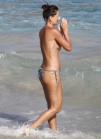 Celebs oops 6