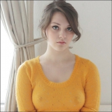 She forgot her bra 34.