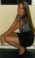 Ineke Great legs