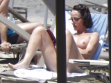 Brunette caught topless in Agia Marina, Creta!