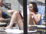 Brunette caught topless in Agia Marina, Creta!