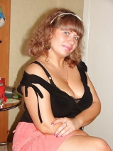 Busty Russian Woman 2064