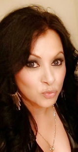 Latina milf