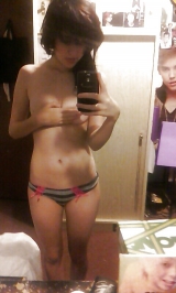 Love sweet Girls in cute unerdwear