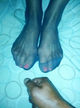 Wife\'s feet and pussy