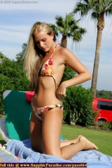 Sapphic Erotica elegant lesbian girls