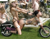 Funny Pics,By Blondelover.