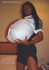 Farang Ding Dong Full Girls