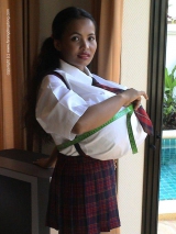 Farang Ding Dong Full Girls