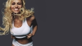 Blonde Big-tits Playboy Celebrity Model Pamela Anderson