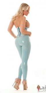 Sexy Mistress & Goddess in femdom latex