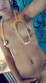 Is there a doctor in the house? - trainee doctor naked selfi