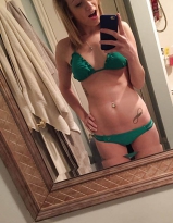 Is there a doctor in the house? - trainee doctor naked selfi