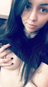 Teen rocker nude selfshot gallery - amateur girl with big ti