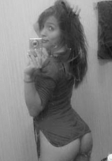 British nude chavette selfies - yobbo teen nude phone pics