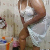 Arab amateurs in intimate voyeur snapshots