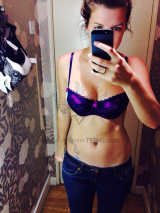 Dirty british slut nude selfies - Anna Kendrick look a like