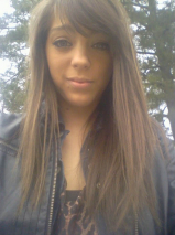 Brunette ladette in from the park - sharing her naughty snap