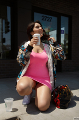WEB CHICKS -10