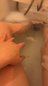 i want a big juicy cock to fill my tight pussy look at my pr