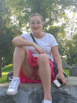 Amateur Wife 001