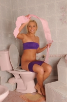 Lisa browses around the