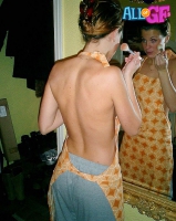 Young girlfriend nude on