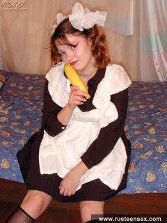 Teen redhead various insertions - N