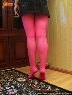 Soft pink hose - N