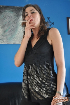 Hot blonde teen smoking sexy - N