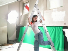 Daniela masturbates not only - N