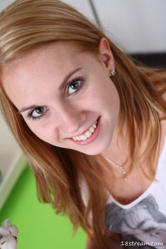 Lilia - N