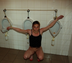 Rud's Bondage Royal 2 - N