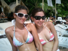 pretty Girls 2 - N