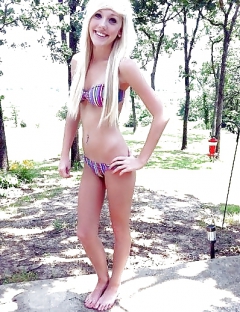 Pretty Sexy Hot Bikini Girls - N