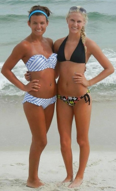 Pretty Sexy Hot Bikini Girls - N