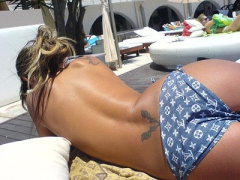 Sexy ASSSSSes - N