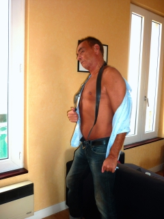 strip masculin - N