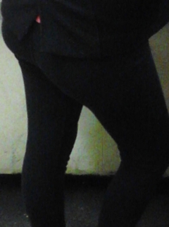 Public ass - N