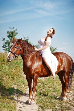 Busty Russian Woman 294 - N