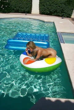 Girl in pool - N