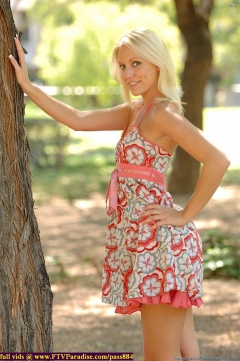 ftv girls smiling girls ftvgirls - N