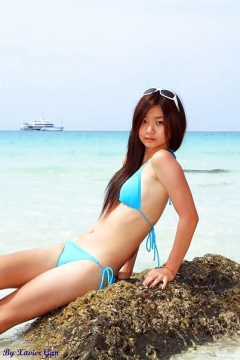 Bikini loves - N