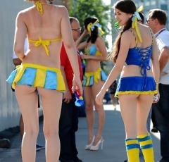 Slut wear - N