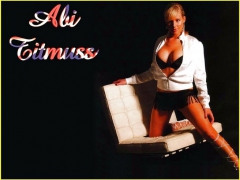 Hot Cslebs - Abi Titmuss - N