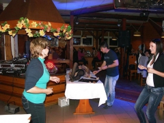 How you should serve food - N