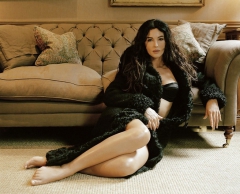 Monica Bellucci - N